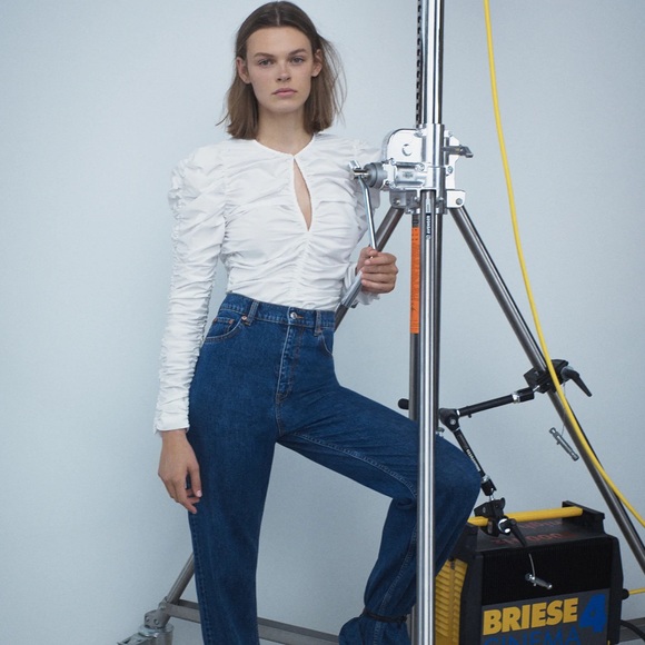 Zara white ruched poplin top - Picture 3 of 10